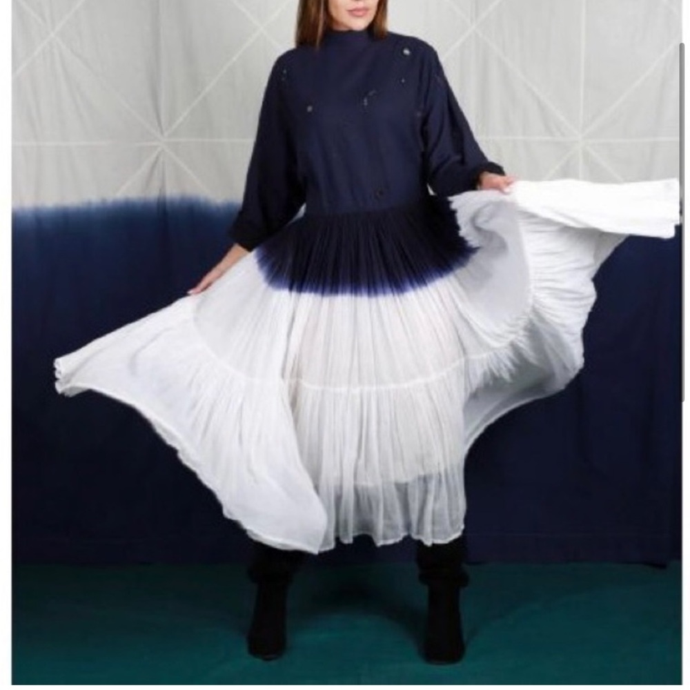 Ka-sha sway dress (plain indigo and white)